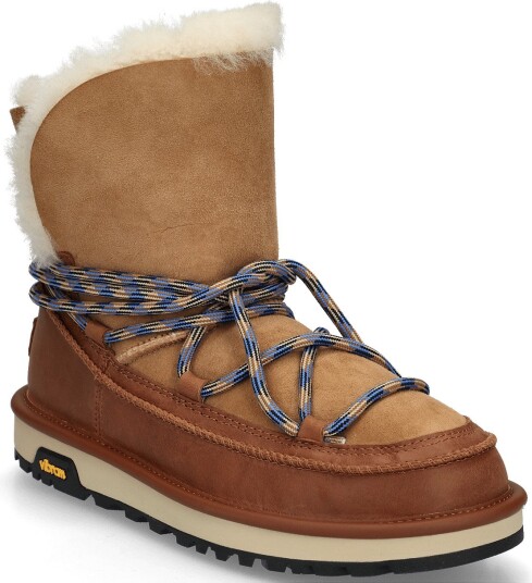UGG W Classic Tread Boot   CHESTNUT   42