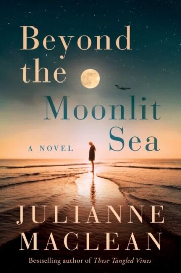 Beyond The Moonlit Sea Av Julianne Maclean