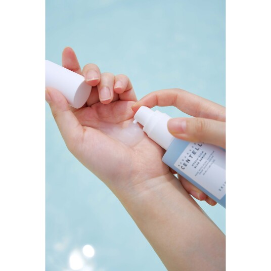 SKIN1004 Madagascar Centella Hyalu-Cica Ansiktsserum 30 ml med Hyaluronsyre SKIN1004 Madagascar Centella Hyalu-Cica Ansiktsserum 30 ml med Hyaluronsyre