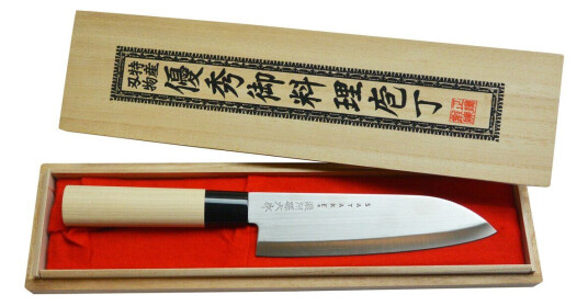 Satake Houcho kokkekniv i balsaboks 17 cm Satake Houcho kokkekniv i balsaboks 17 cm