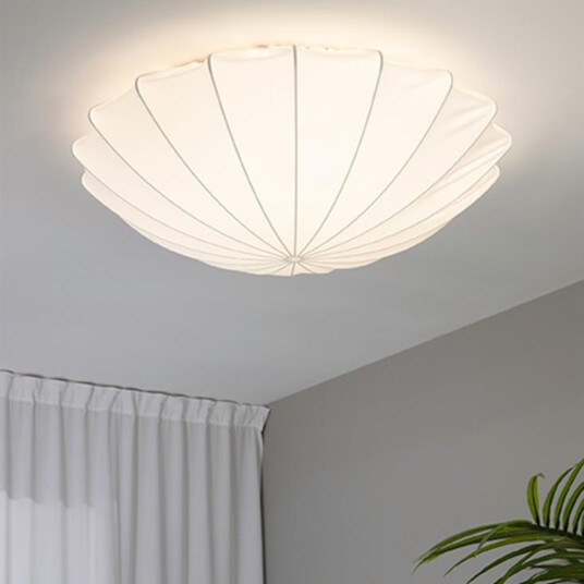 Marksløjd Camellia taklampe 80 - Hvit
