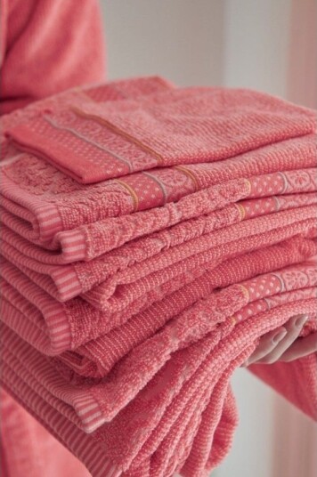 Pip Studio Soft Zellige Coral 70X140