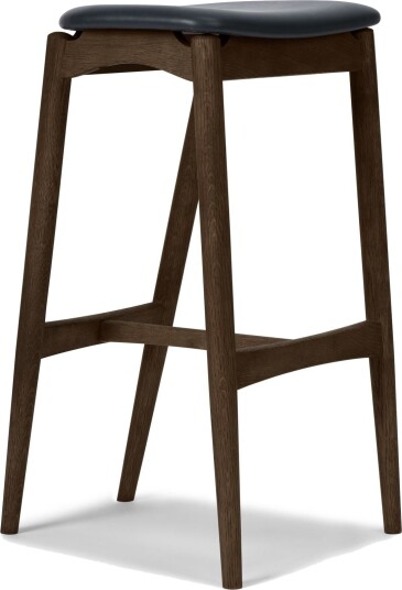 Sibast Furniture No 7 Barkrakk 65 Ryggløs Mørk Oljet Eik/ Sort Sibast Furniture No 7 Barkrakk 65 Ryggløs Mørk Oljet Eik/ Sort