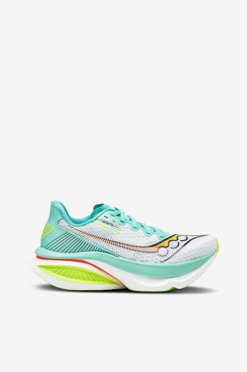 Saucony   Løpesko Endorphin Azura   Hvit