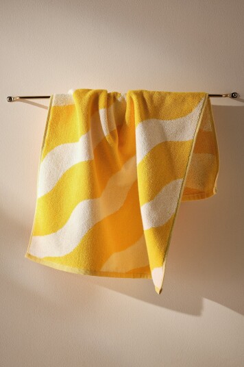 Jotex Håndkle 50x70 Cm Gul/naturhvit WAVES 213784601136 Jotex Håndkle 50x70 Cm Gul/naturhvit WAVES 213784601136