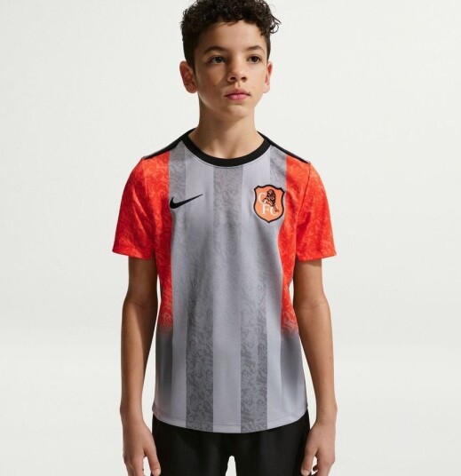 Chelsea Trenings T Skjorte Dri FIT Academy Pro Pre Match SE Grå/Oransje/Blå Barn Nike størrelse S: 128 137 cm
