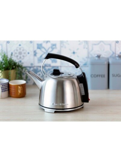 Russell Hobbs Vannkoker K65 Anniversary 25860-70 - Børstet rustfritt stål - 2400 W