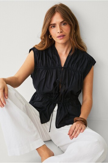 Ellos Collection Bluse med lisser Svart