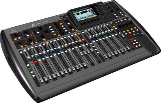 Behringer X32 Flyht Case Bundle
