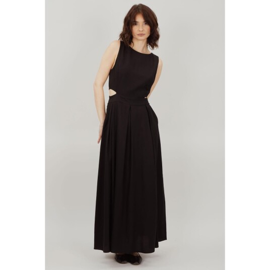 Annabella Dress Black XL Long TENCEL™ dress