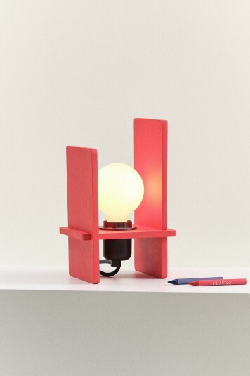 Jotex Bordlampe Rød LEHO 1766891010 Jotex Bordlampe Rød LEHO 1766891010