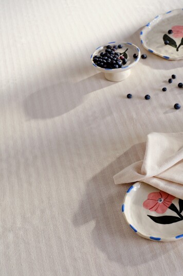 Jotex Duk Beige/vit HERIBERT 217297901200 Jotex Duk Beige/vit HERIBERT 217297901200