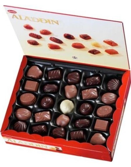 Ert Godis Marabou Aladdin Utvalgte Praliner av Mørk Lys og Hvit Sjokolade 500 g