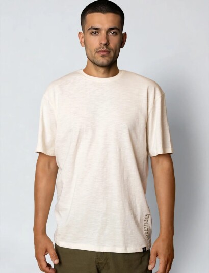 Fat Moose Vacation T Shirt Cream M