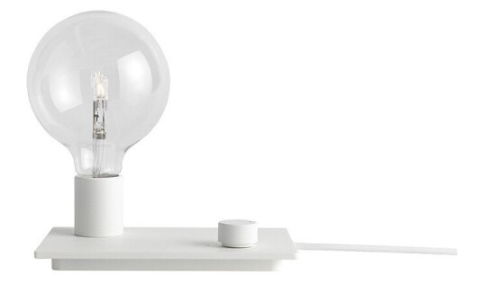 Muuto Control Bordlampe Hvit