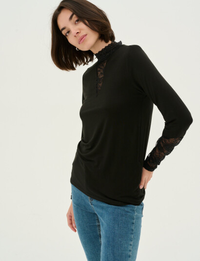 Culture Cupoppy Lace Blouse - Black - XS