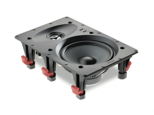 Focal Custom 100 IW6 Kutt: H:273mm B:170mm Dybde: 88mm Focal Custom 100 IW6 Kutt: H:273mm B:170mm Dybde: 88mm