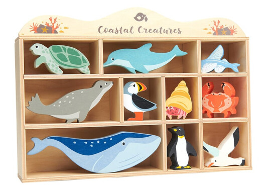 Tender Leaf Display Shelf with 10 Wooden Animals Ocean TL8479