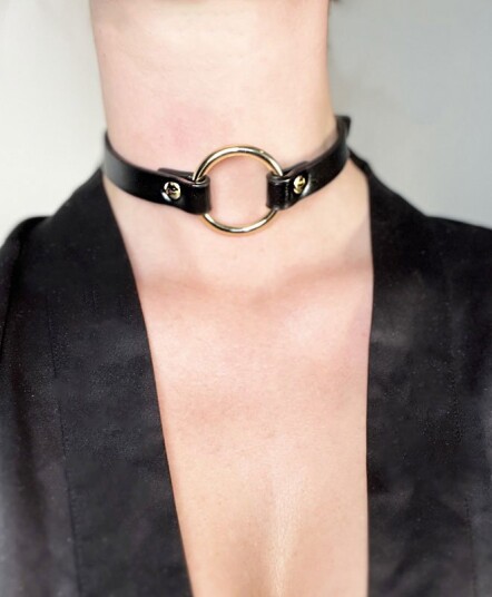 Shiver Shiver Choker Golden Circle YL-80851