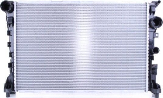 Radiator NISSENS 67190
