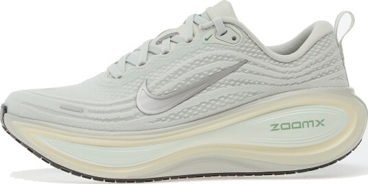 Nike Vomero Plus Grønn 42