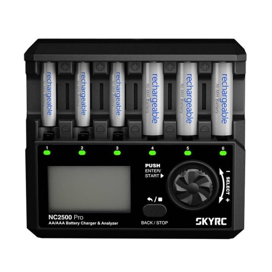 SkyRC NC2500 Pro Batterilader For AA/AAA