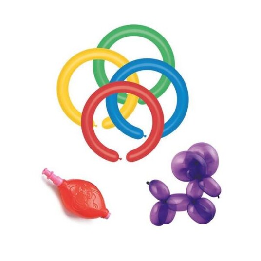 Gemar lateksballonger til figurer med en liten pumpe .