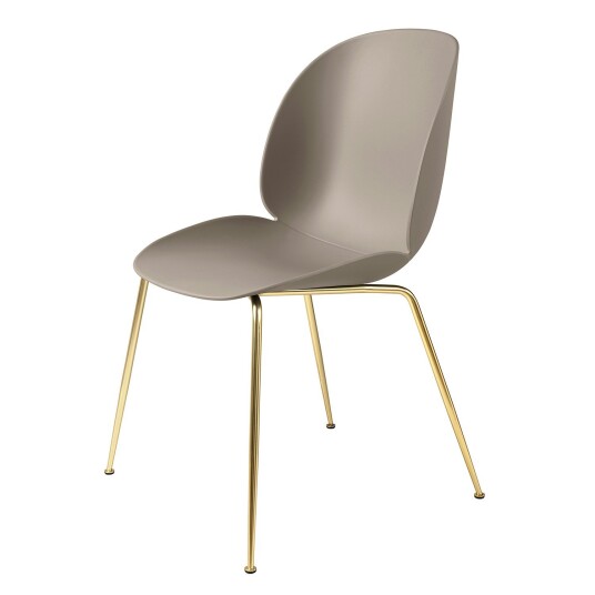 Gubi Beetle Stol Uten Trekk Conic Base Messing Beige