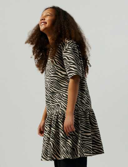 Name It Nkfzebra Twill Ss Dress 4003 Td D Black 146 Name It Nkfzebra Twill Ss Dress 4003 Td D Black 146