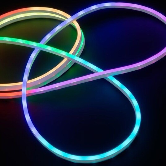 Neon LED stripe med RGB lys og fjernkontroll 5m