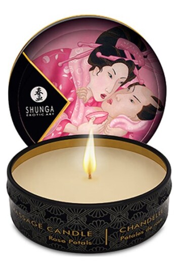 Shunga Erotic Art Massage Candle Rose Petals 30ml Shunga Erotic Art Massage Candle Rose Petals 30ml