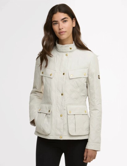 Barbour B.intl Halsey Quilt White 46 Barbour B.intl Halsey Quilt White 46