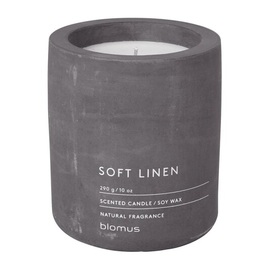 Blomus Fraga duftlys 55 timer Soft Linen-Magnet 1713019-06-0 1713019-09-0 Blomus Fraga duftlys 55 timer Soft Linen-Magnet 1713019-06-0 1713019-09-0