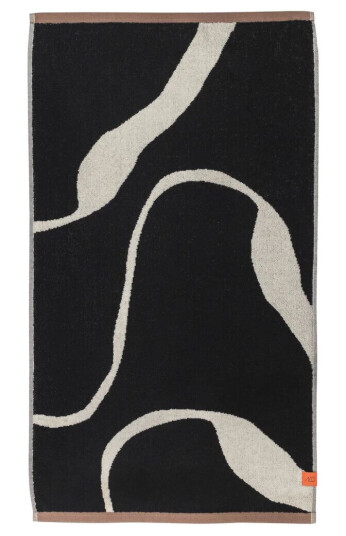 Mette Ditmer Nova Arte badehåndkle 70 x 133 cm Black-offwhite Mette Ditmer Nova Arte badehåndkle 70 x 133 cm Black-offwhite