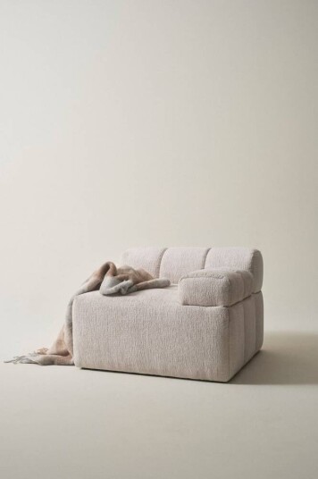 Jotex DERMY sofamodul høyre Eliseouter: champagne color leather /inside: offwhite velvet 1711502-02-0 1711501-01-0 Jotex DERMY sofamodul høyre Eliseouter: champagne color leather /inside: offwhite velvet 1711502-02-0 1711501-01-0