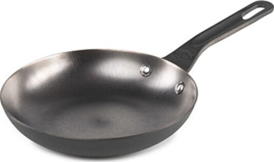 GSI Outdoors Guidecast 8" Frying Pan OneSize, Black GSI Outdoors Guidecast 8" Frying Pan OneSize, Black