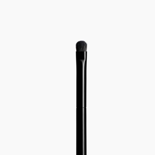 PINCEAU OMBREUR CONTOUR N°203 Eye Contouring Brush PINCEAU OMBREUR CONTOUR N°203 Eye Contouring Brush