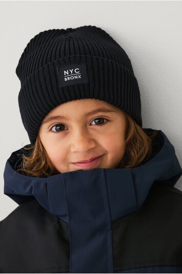 Ellos Collection Ribbestrikket lue Svart Ellos Collection Ribbestrikket lue Svart