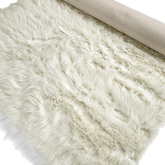 Ryetepper Sohar hvit Størrelse: 240 x 340 cm Ryetepper Sohar hvit Størrelse: 240 x 340 cm
