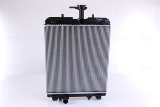 Radiator NISSENS 606697