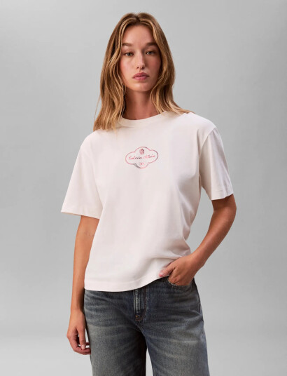 Calvin Klein Jeans Ss Boxy Coctail Logo Tee - Cream - S