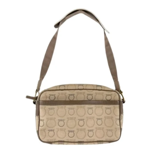 Salvatore Ferragamo Dame Beige