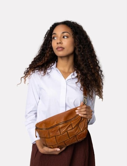 RE:DESIGNED EST 2003 Margo Bumbag Brown ONE SIZE