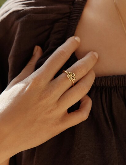 Edblad Daisy Ring Gold L Gold S