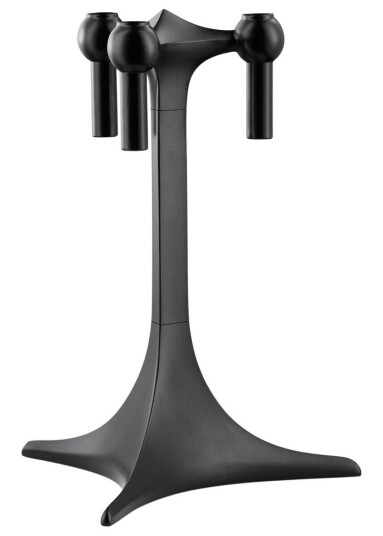 STOFF Nagel Lysestake i Matt Sort for 3 Lys H23 cm STOFF Nagel Lysestake i Matt Sort for 3 Lys H23 cm