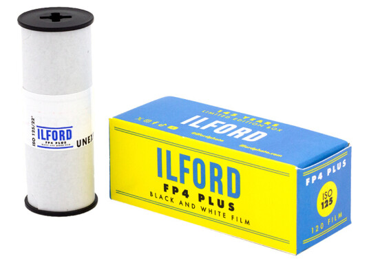 Ilford FP4 Plus 120 Sort/hvit negativ film 125 ISO Ilford FP4 Plus 120 Sort/hvit negativ film 125 ISO