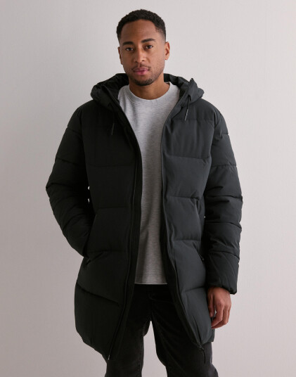 Woodbird WBJoseph Tech Long Jacket Puffer jackets Svart