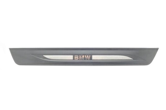 BMW Originaldeler Innstegslist fram høyre med lys 51477203608