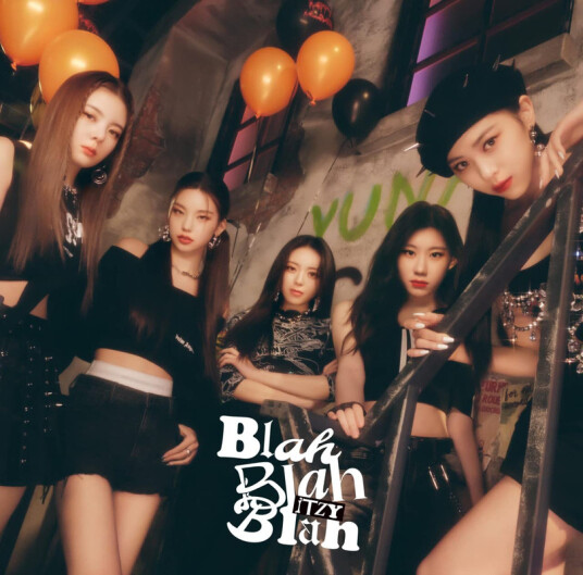 ITZY Blah Blah Blah CD