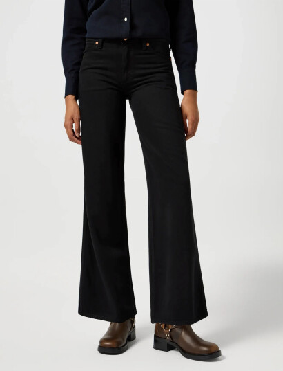 Wrangler World Wide Black 26 x 30 Wrangler World Wide Black 26 x 30